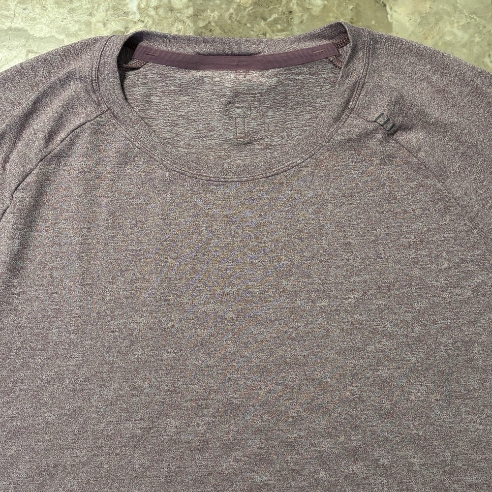 Lululemon Shirt Mens Large License To Train Pink Short Sleeve Drysense Gym